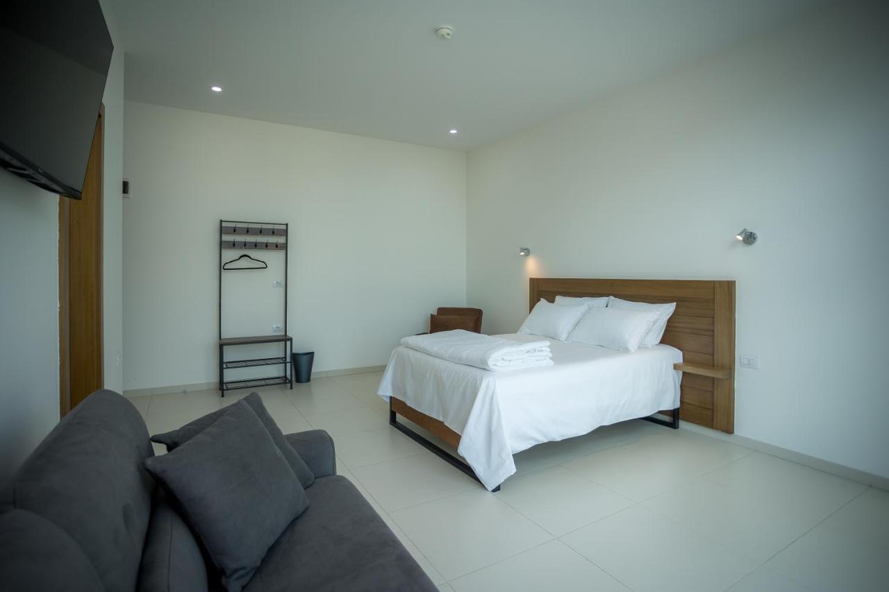 Sky Hotel Shkodër 外观 照片