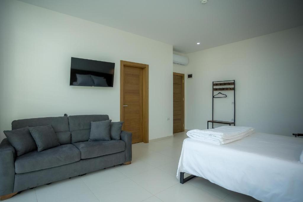 Sky Hotel Shkodër 外观 照片