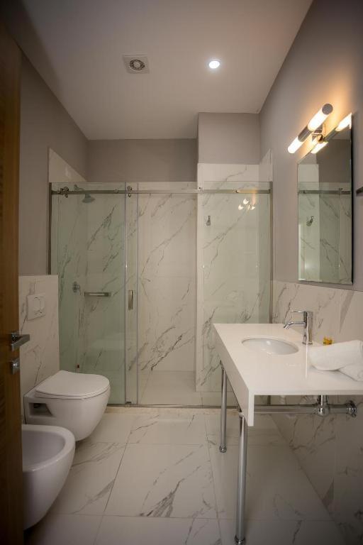 Sky Hotel Shkodër 外观 照片