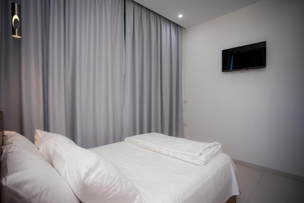 Sky Hotel Shkodër 外观 照片